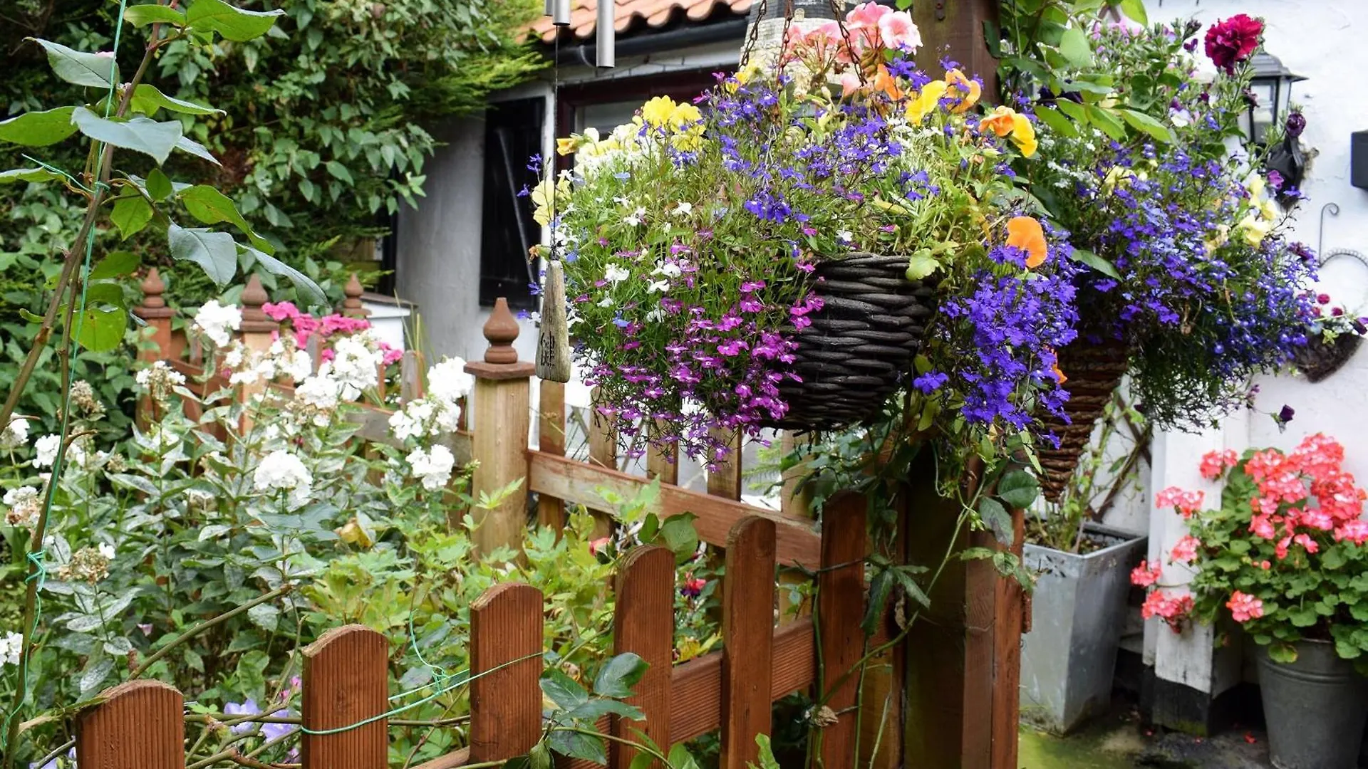 Old Mill Cottage Stainsacre 펜션